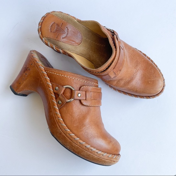 Genuine Leather FRYE Clog Mules Sandals EUC, 7M - Picture 1 of 12